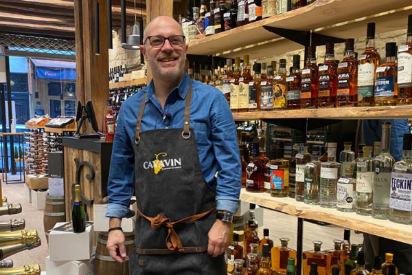 François, votre caviste CAVAVIN Paris les Halles